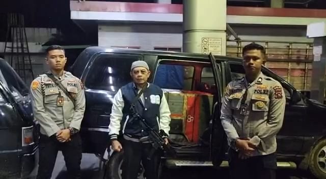 Kapolda Sumatera Barat (Sumbar) Irjen Pol Suharyono, S.Ik. SH dini hari melakukan sidak terhadap Stasiun Pengisian Bahan bakar Umum (SPBU)