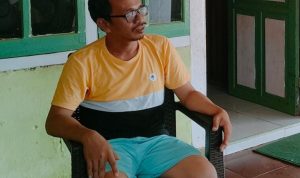 Asri madi anggota Koperasi Hut-Bun Sukamaju. (Foto: Istimewa)