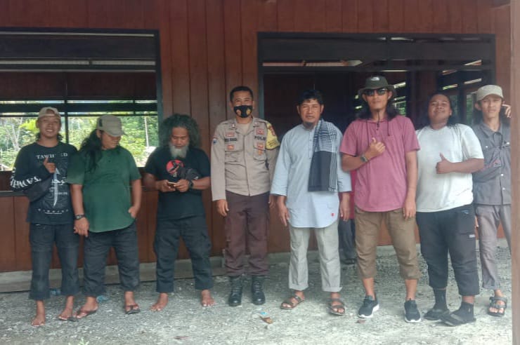 Para ikhwan Islam Garis Keras (IGK) di wilayah Dusun Kainyole Desa Podi Kab. Tojo Una Una. (Foto: Istimewa)